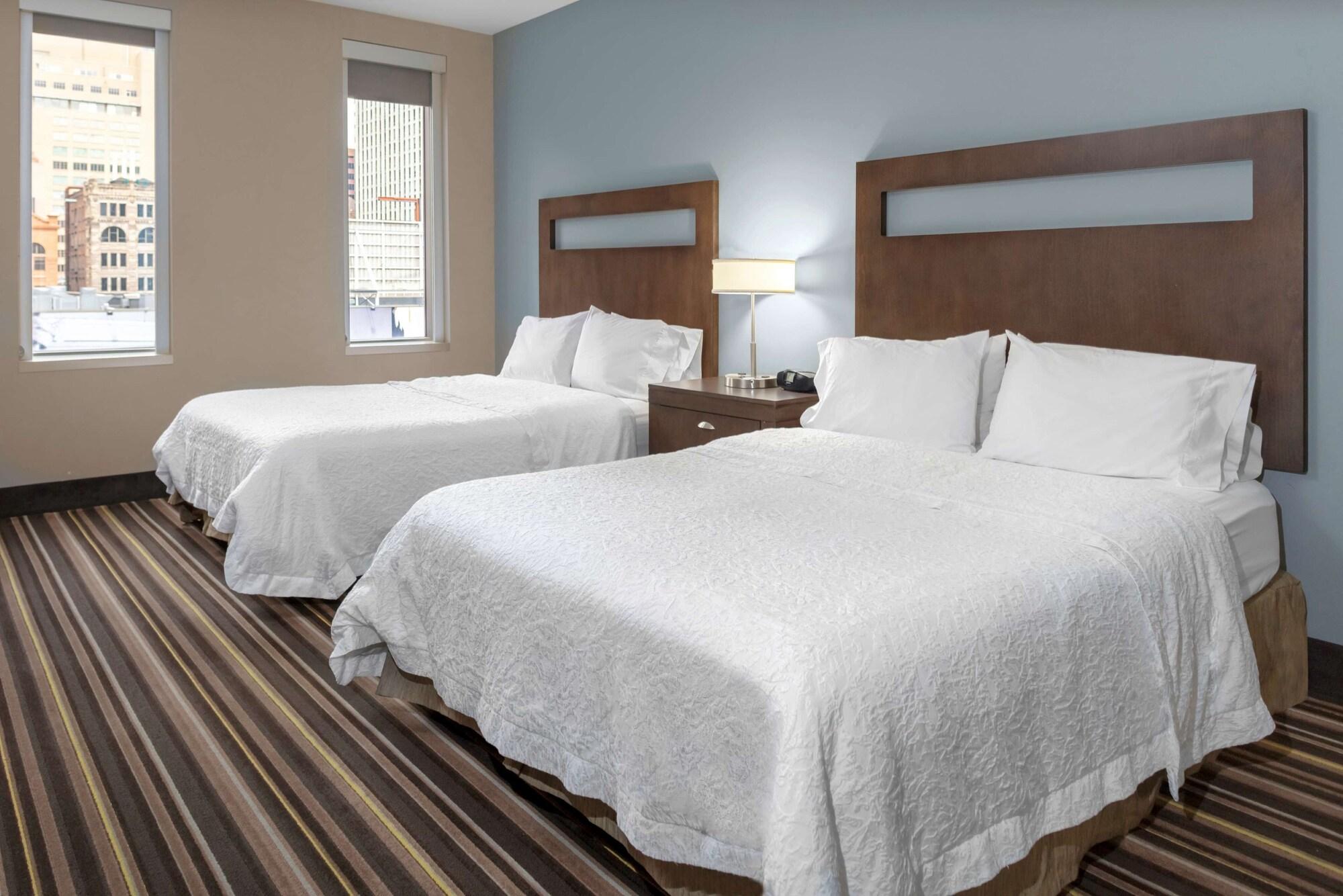 Hampton Inn & Suites Denver Downtown Convention Center Dış mekan fotoğraf