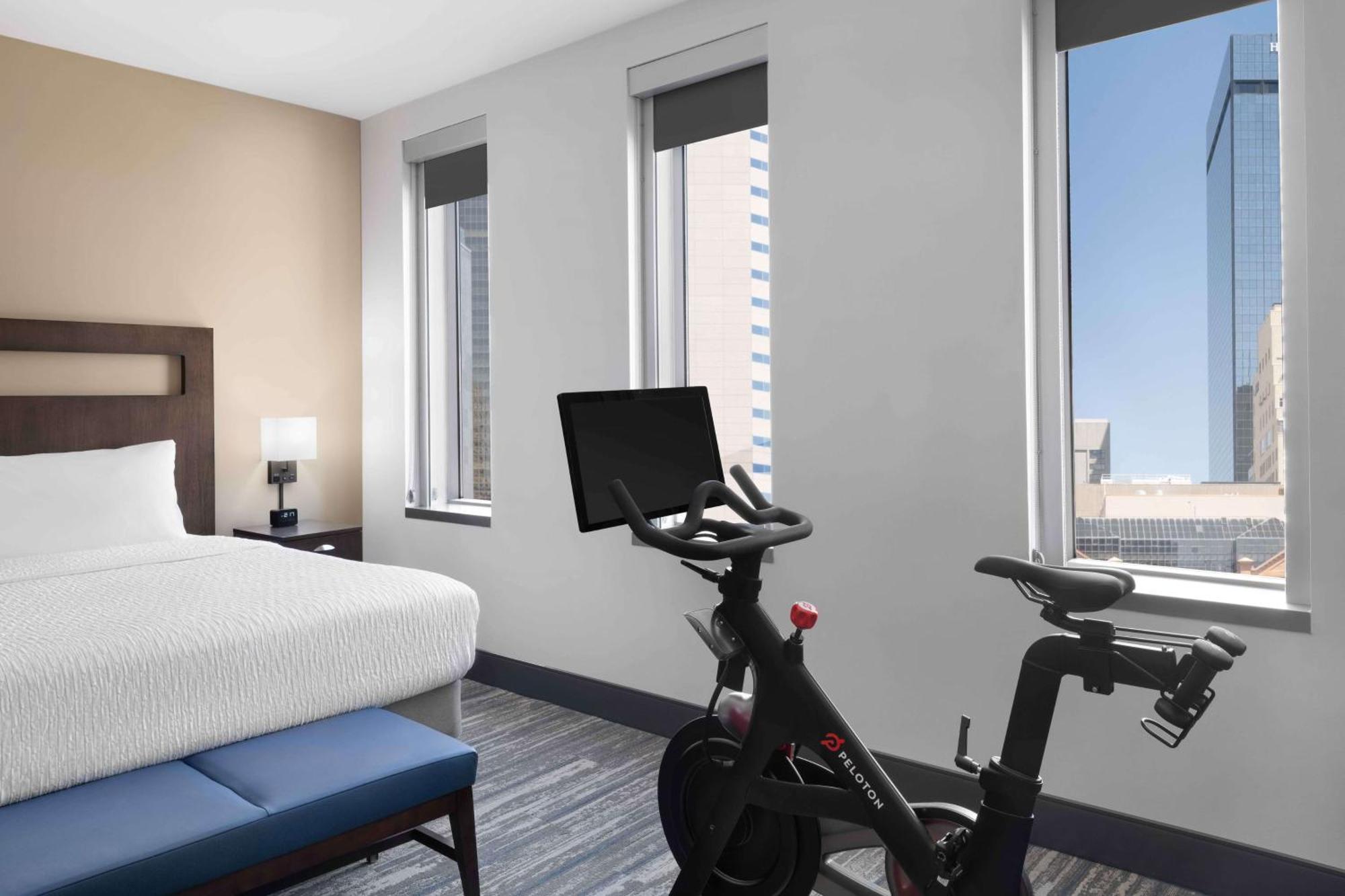Hampton Inn & Suites Denver Downtown Convention Center Dış mekan fotoğraf